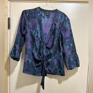 NWOT Stunning Lafayette 148 New York Women’s Top in Size 14